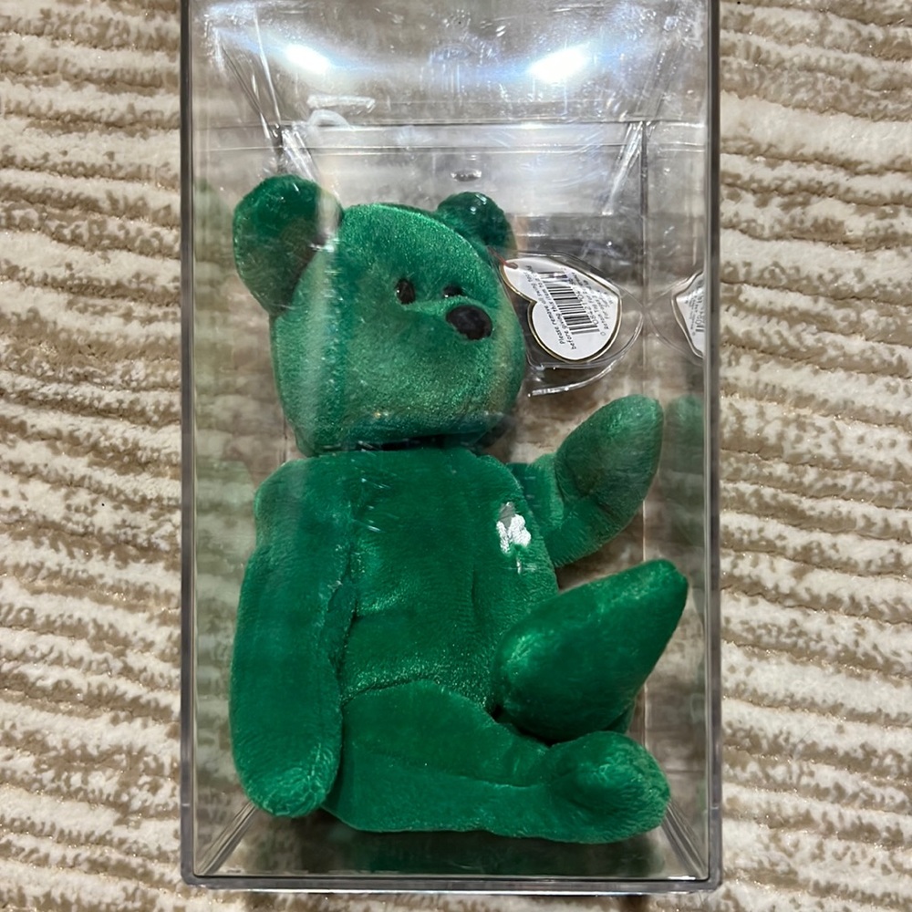 Erin Beanie baby green bear St. Patrick’s Day